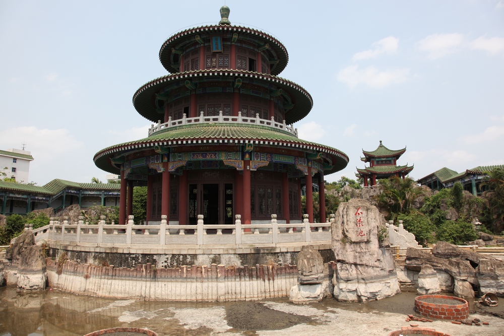 Достопримечательности Хайнань: гробница Хай Жуя